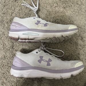 Under Armour Women's Light Gray and Purple Athletic Shoes